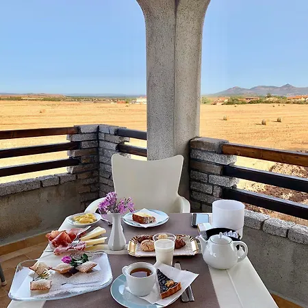 Il Tramonto 招待所 Giba